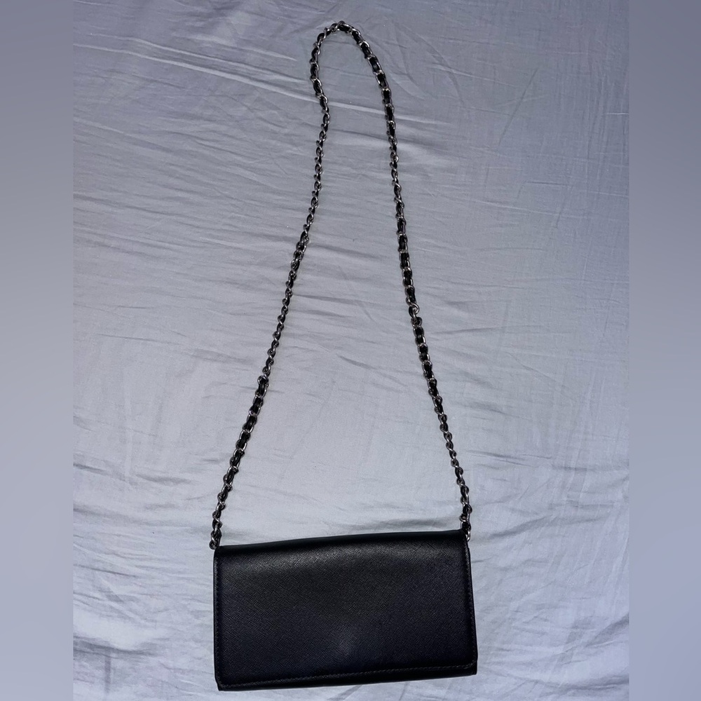 Forever 21 | Gently Used | Black Vegas Casino Club Style Chain Purse